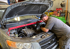 Mohr's Automotive Gallery 8